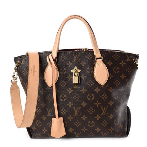 louis vuitton shopper tote|louis vuitton zipped tote.